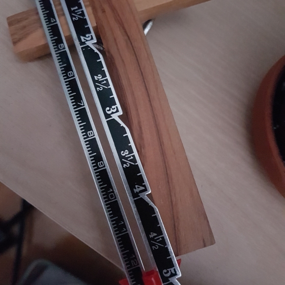 Vintage wooden cross with the crucifix - Picture 6 of 7